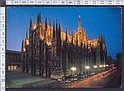 N309 MILANO IL DUOMO NOTTURNO Viaggiata